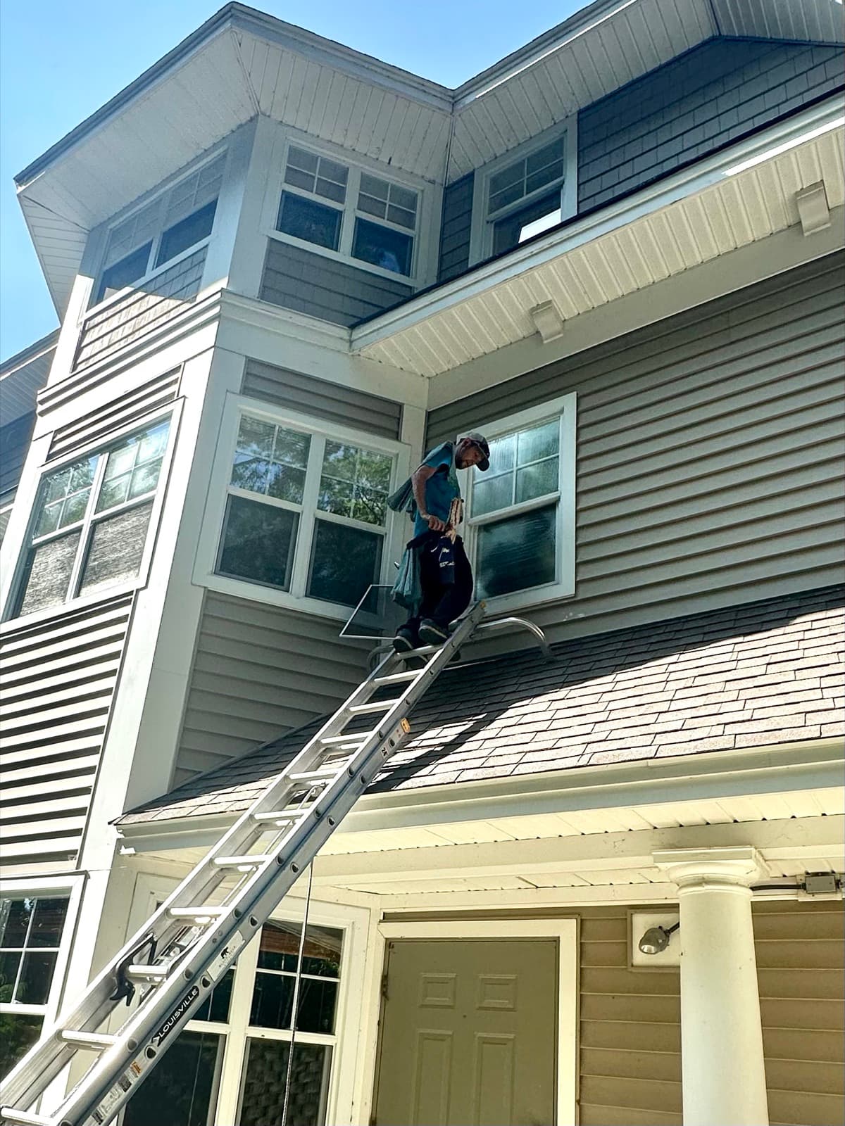 Professional window cleaning in Midcoast Maine — photo 15