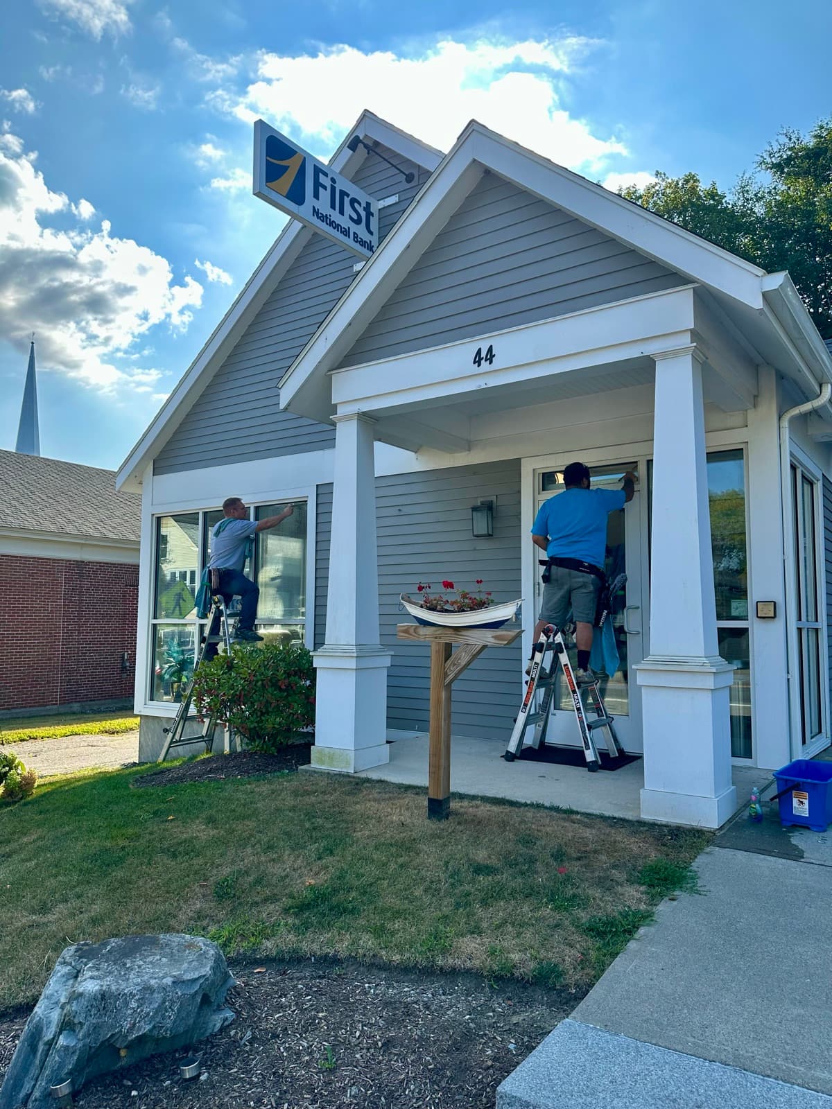 Professional window cleaning in Midcoast Maine — photo 19