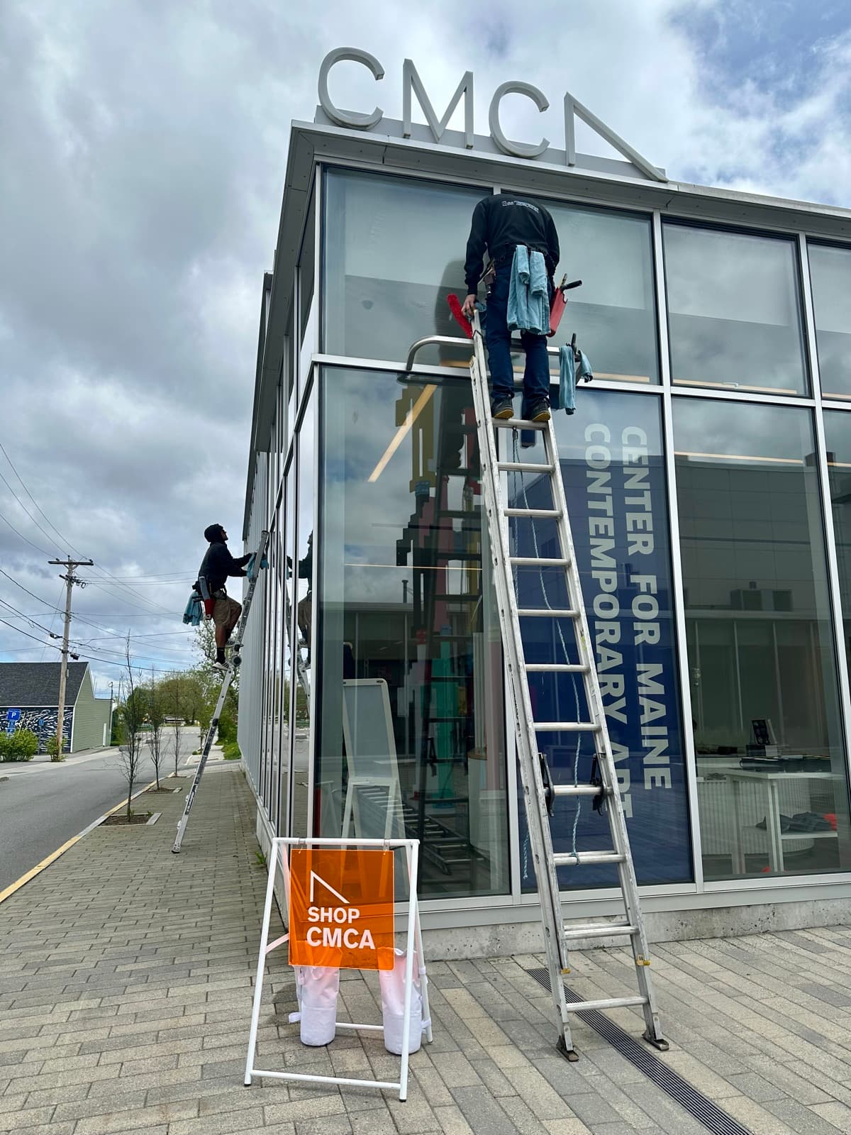 Professional window cleaning in Midcoast Maine — photo 3