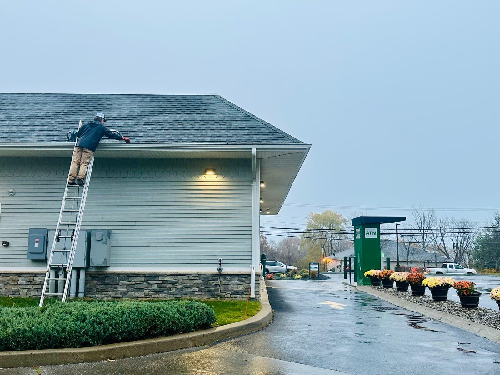 Gutter Cleaning gallery 3
